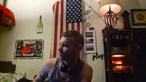 Snapshot of str8foryouguy chatting on February 24, 10:03 pm Str8 online show from February 24, 10:03 pm