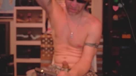 Snapshot of str8foryouguy chatting on November 8, 9:24 pm Str8 online show from November 8, 9:24 pm