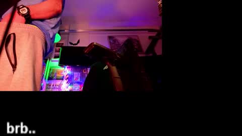 Snapshot of str8foryouguy chatting on December 16, 6:35 pm Str8 online show from December 16, 6:35 pm