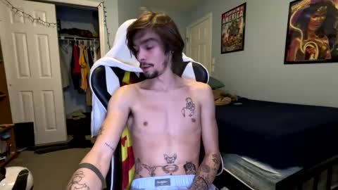 str8whiteboy21 online show from December 13, 2:54 am