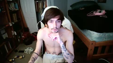 str8whiteboy21 online show from January 20, 6:42 am