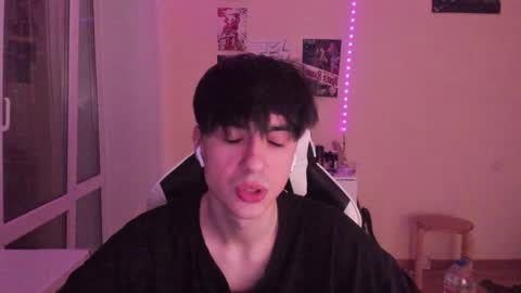 Ray online show from December 2, 3:15 am