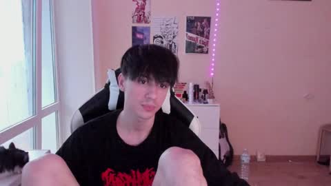 Ray online show from December 10, 11:32 am