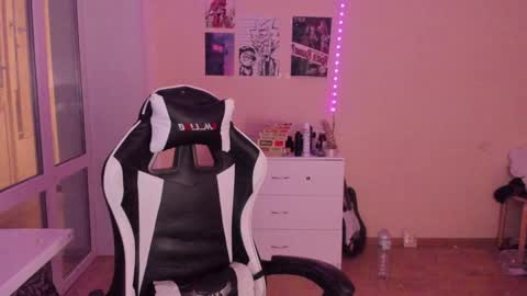 Ray online show from December 12, 6:14 am