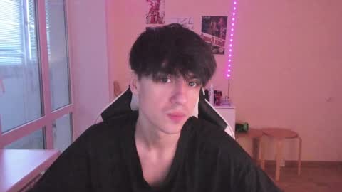 Ray online show from December 19, 12:34 pm