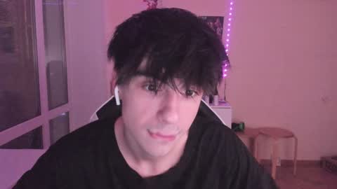 Ray online show from December 25, 12:16 am