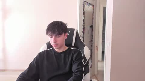 Ray online show from September 9, 11:10 am