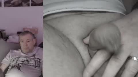 Stranger online show from December 20, 9:21 am