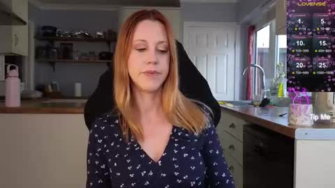 Snapshot of stripmequick chatting on September 22, 12:51 pm Amorina online show from September 22, 12:51 pm