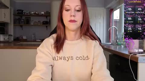 Snapshot of stripmequick chatting on October 15, 9:20 am Amorina online show from October 15, 9:20 am