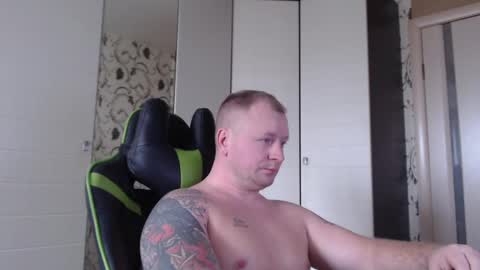 Alex online show from March 2, 9:42 am