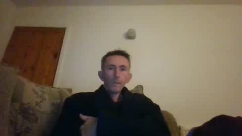 stuuuey73 online show from October 19, 8:20 pm