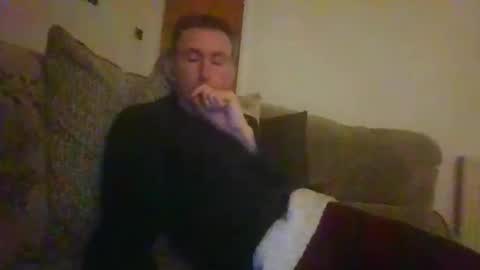 stuuuey73 online show from November 10, 11:26 pm