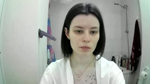 Snapshot of style_bliss chatting on October 3, 4:26 pm Eva online show from October 3, 4:26 pm