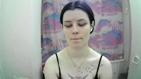 Snapshot of style_bliss chatting on October 6, 2:14 pm Eva online show from October 6, 2:14 pm