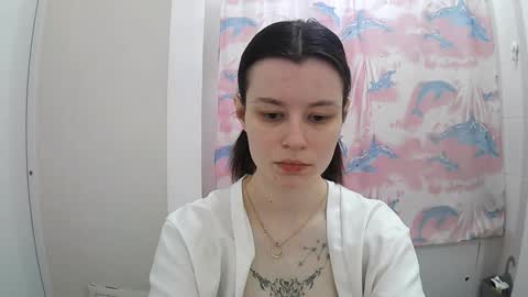 Snapshot of style_bliss chatting on October 25, 3:18 pm Eva online show from October 25, 3:18 pm