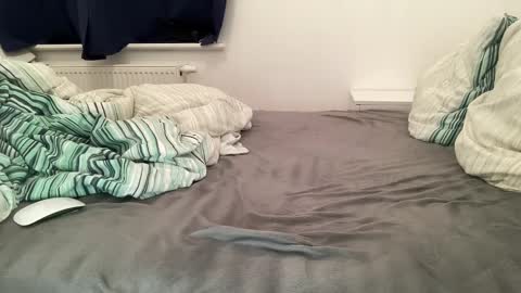 submissive199 online show from November 28, 9:39 pm