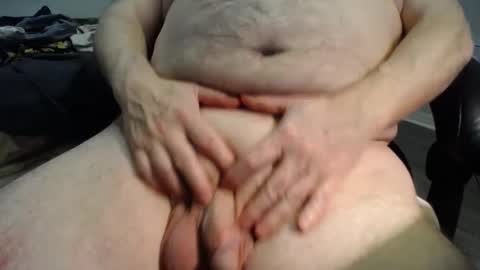 Snapshot of subswichuser00060960 chatting on December 31, 1:41 pm subswitchuser online show from December 31, 1:41 pm