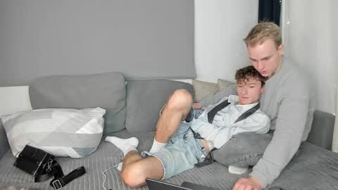 Snapshot of successful_kevin chatting on September 26, 3:38 pm Kevin online show from September 26, 3:38 pm