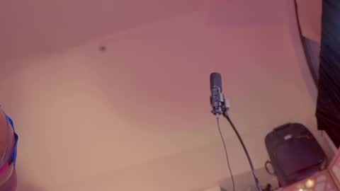 Snapshot of succubus_rosemilk chatting on February 11, 2:14 am Succubus RoseMilk online show from February 11, 2:14 am