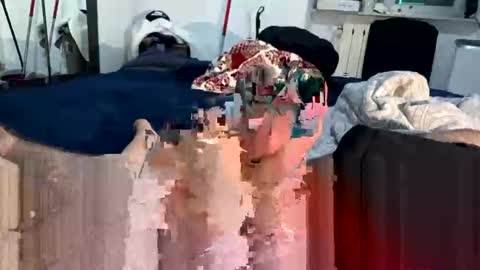 Snapshot of suckitbiatc chatting on December 2, 12:43 pm suckitbiatc online show from December 2, 12:43 pm