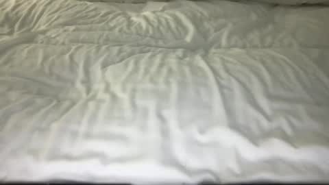 suckonthis318 online show from September 28, 5:13 am