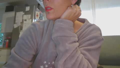 sucrette5629 online show from December 24, 3:16 pm