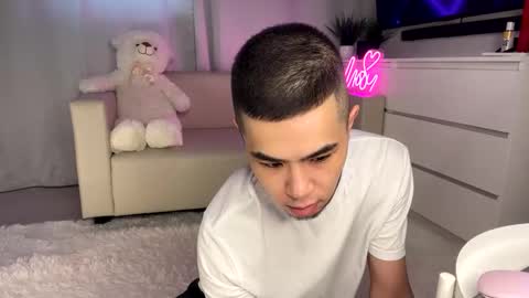 Emmy online show from March 10, 9:21 am