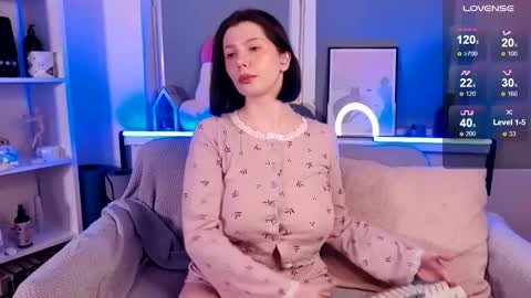 Snapshot of sugar_tomato chatting on December 24, 3:26 pm Maria online show from December 24, 3:26 pm