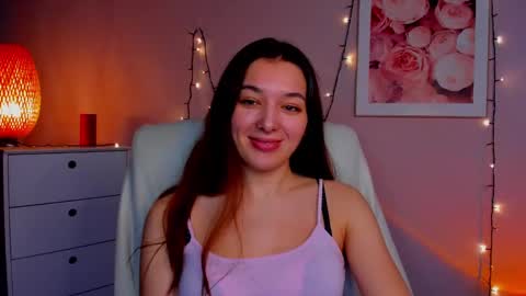 Snapshot of sugar_xmegan chatting on February 9, 1:56 pm Megan online show from February 9, 1:56 pm