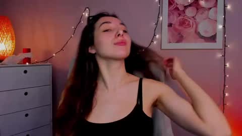 Snapshot of sugar_xmegan chatting on March 8, 7:49 am Megan online show from March 8, 7:49 am