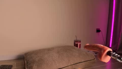 Snapshot of sugarmirie chatting on January 16, 12:09 pm mirie online show from January 16, 12:09 pm