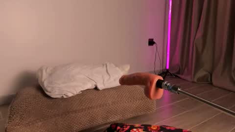 Snapshot of sugarmirie chatting on March 8, 2:19 pm mirie online show from March 8, 2:19 pm