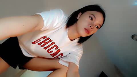 Snapshot of sugarxbaby_ chatting on January 26, 5:44 pm LoveSugar online show from January 26, 5:44 pm