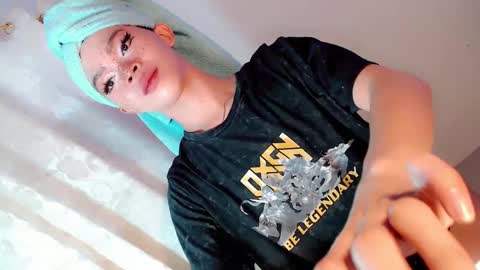 Snapshot of sugarxbaby_ chatting on January 31, 3:20 am LoveSugar online show from January 31, 3:20 am