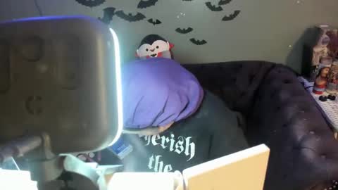 Sugary online show from February 14, 6:51 pm