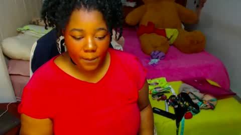 Snapshot of suggarbaby1 chatting on December 11, 6:04 am Cami Back in 2 hours online show from December 11, 6:04 am