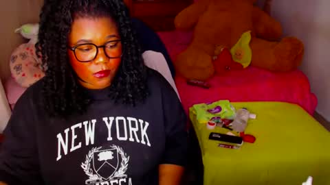 Snapshot of suggarbaby1 chatting on December 15, 9:09 pm Cami Back in 2 hours online show from December 15, 9:09 pm