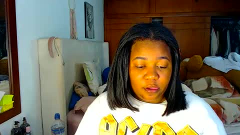 Snapshot of suggarbaby1 chatting on September 17, 4:25 am Cami Back in 2 hours online show from September 17, 4:25 am