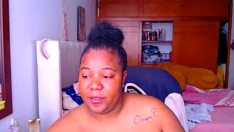 Snapshot of suggarbaby1 chatting on December 14, 9:19 pm Cami Back in 2 hours online show from December 14, 9:19 pm