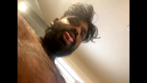 Snapshot of suggnight chatting on February 23, 12:48 pm Let me be your knight that saves you online show from February 23, 12:48 pm