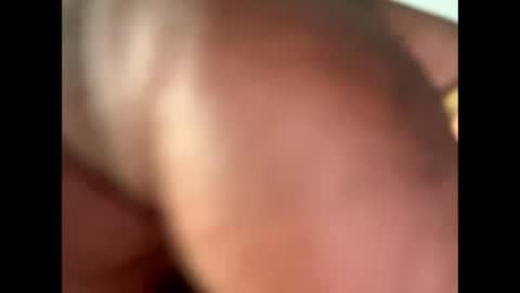 Snapshot of suggnight chatting on November 3, 9:48 pm Let me be your knight that saves you online show from November 3, 9:48 pm