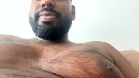 Snapshot of suggnight chatting on November 4, 1:54 pm Let me be your knight that saves you online show from November 4, 1:54 pm