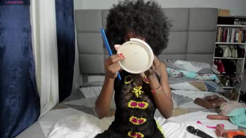 Snapshot of suhaila_suu chatting on October 18, 11:38 pm suhaila_suu online show from October 18, 11:38 pm