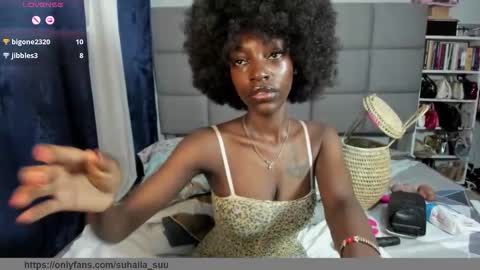 Snapshot of suhaila_suu chatting on October 21, 2:12 am suhaila_suu online show from October 21, 2:12 am