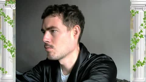 The Sultan online show from October 5, 5:44 pm