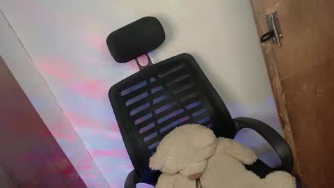 sultry_sirenxx online show from February 23, 8:00 pm