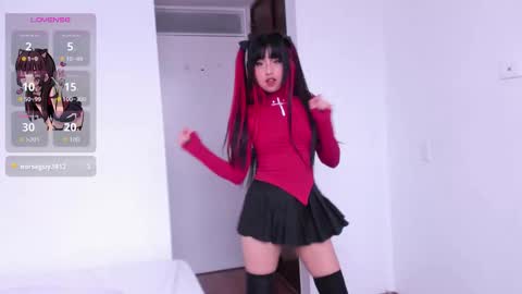 Nicolle  online show from November 28, 3:36 pm