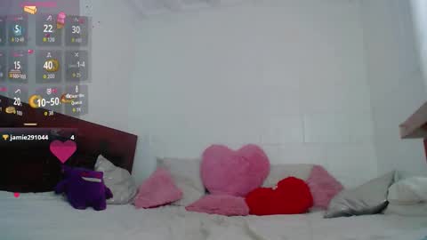 Summer online show from October 28, 8:33 pm