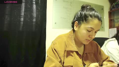 summer_girls01 online show from February 17, 10:03 pm